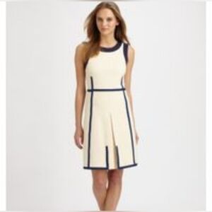 TORY BURCH ADDIS SLEEVELESS DRESS. SIZE MEDIUM. CREAM/ NAVY BLUE.